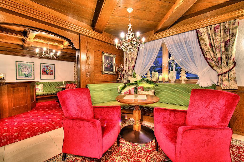 Hotel Garni Urezza อิสชเกิล ภายนอก รูปภาพ