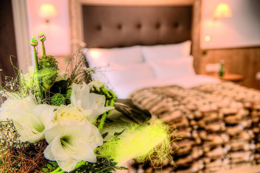 Hotel Garni Urezza อิสชเกิล ภายนอก รูปภาพ